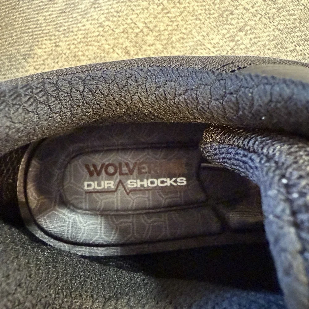 NWT Wolverine Womens 7 Alloy Toe Slip Resistant Work Shoes Black Safety Sneaker